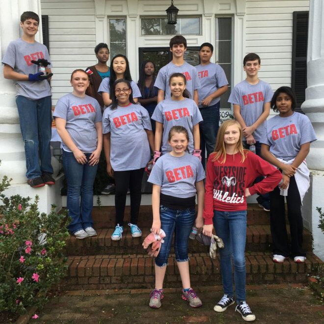 Robert Anderson Mid Sch Beta Club Volunteers, Marshall Orr House, Anderson, SC